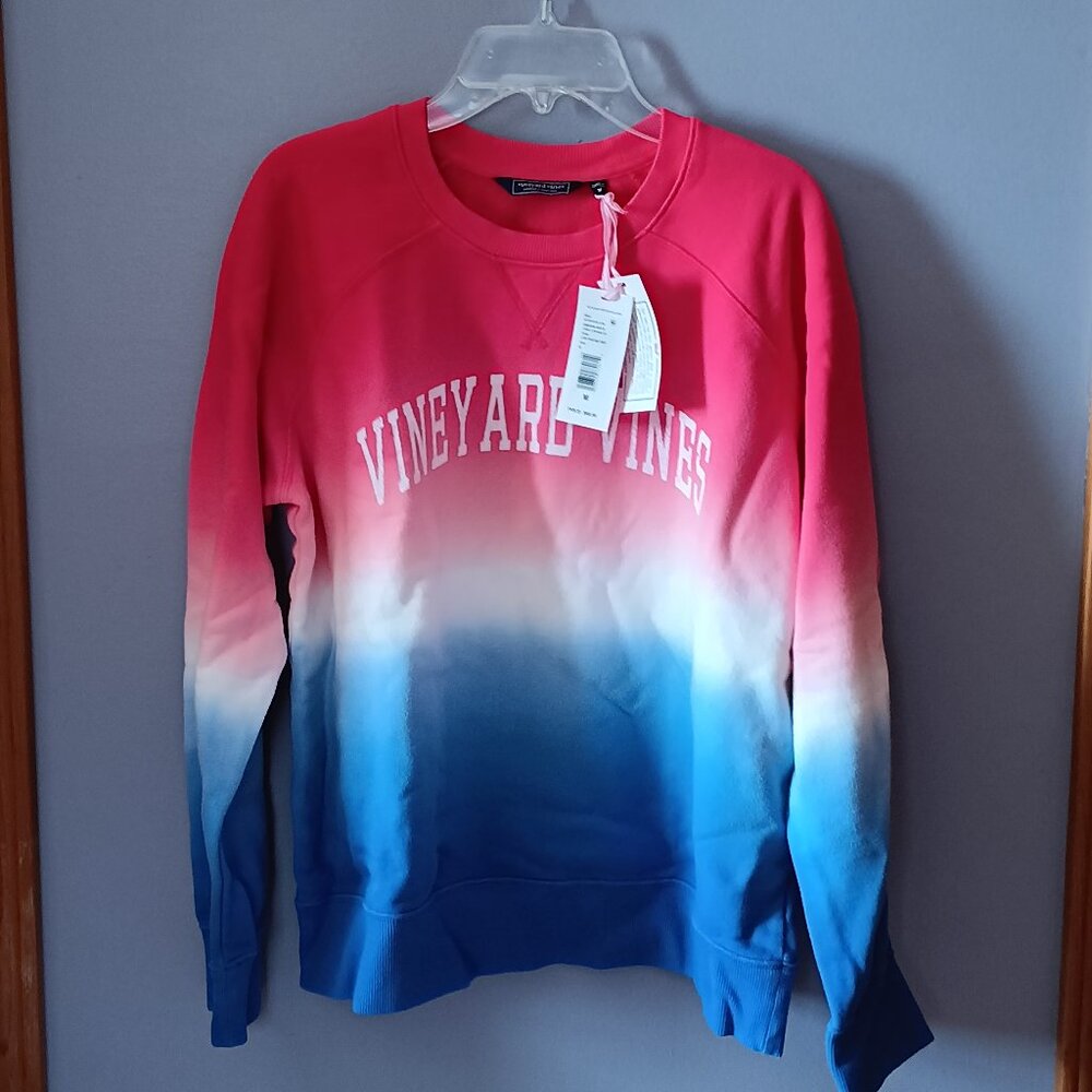 *Price Drop* New Vineyard Vines Dip Dye Sweatshirt, size M